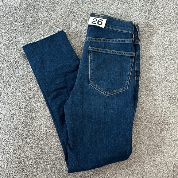 Gap NWT Vintage Slim Rise Jean - Picture 1 of 5
